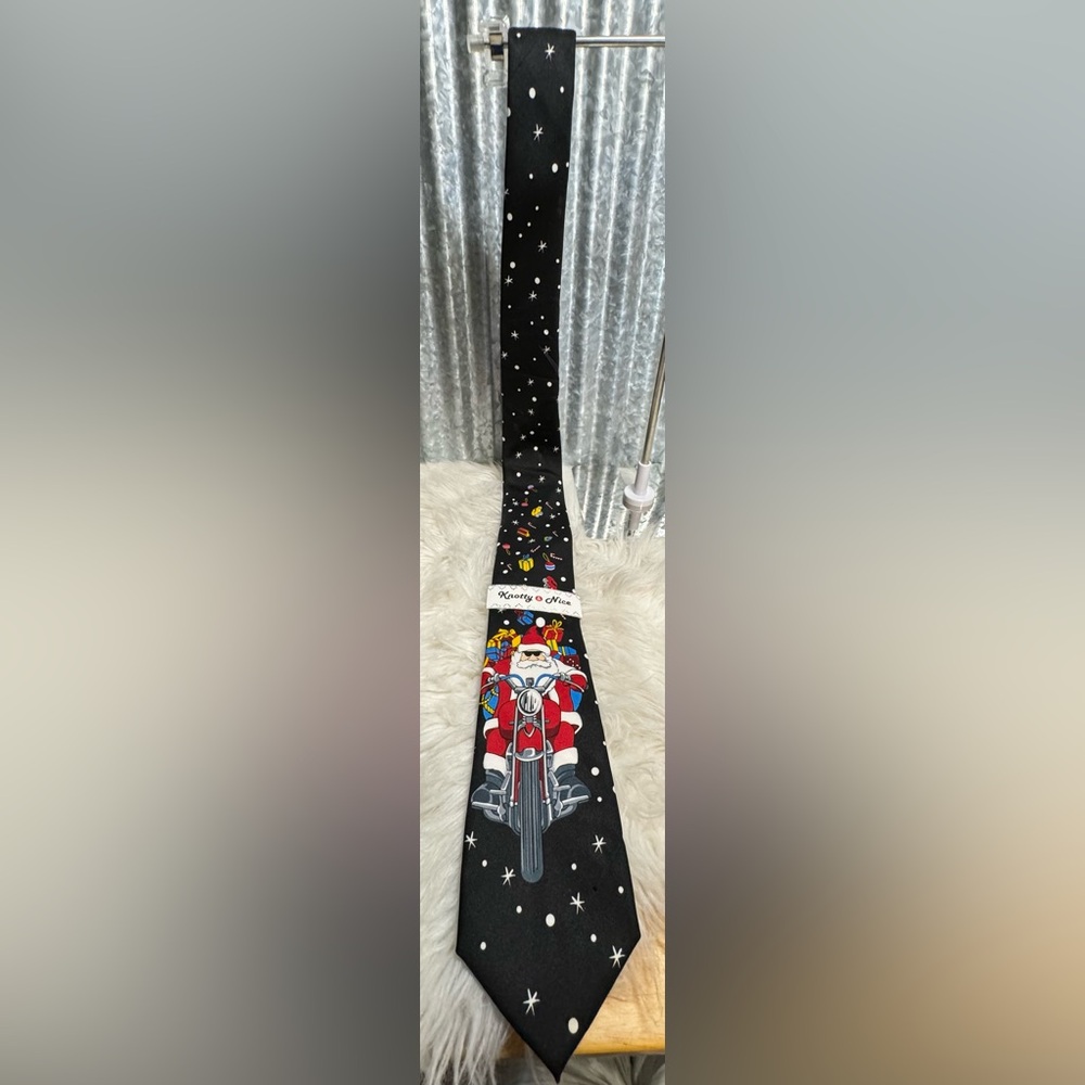 🎄NWT Knotty & Nice Motorcycle Biker Santa Christmas Tie - Picture 3 of 8